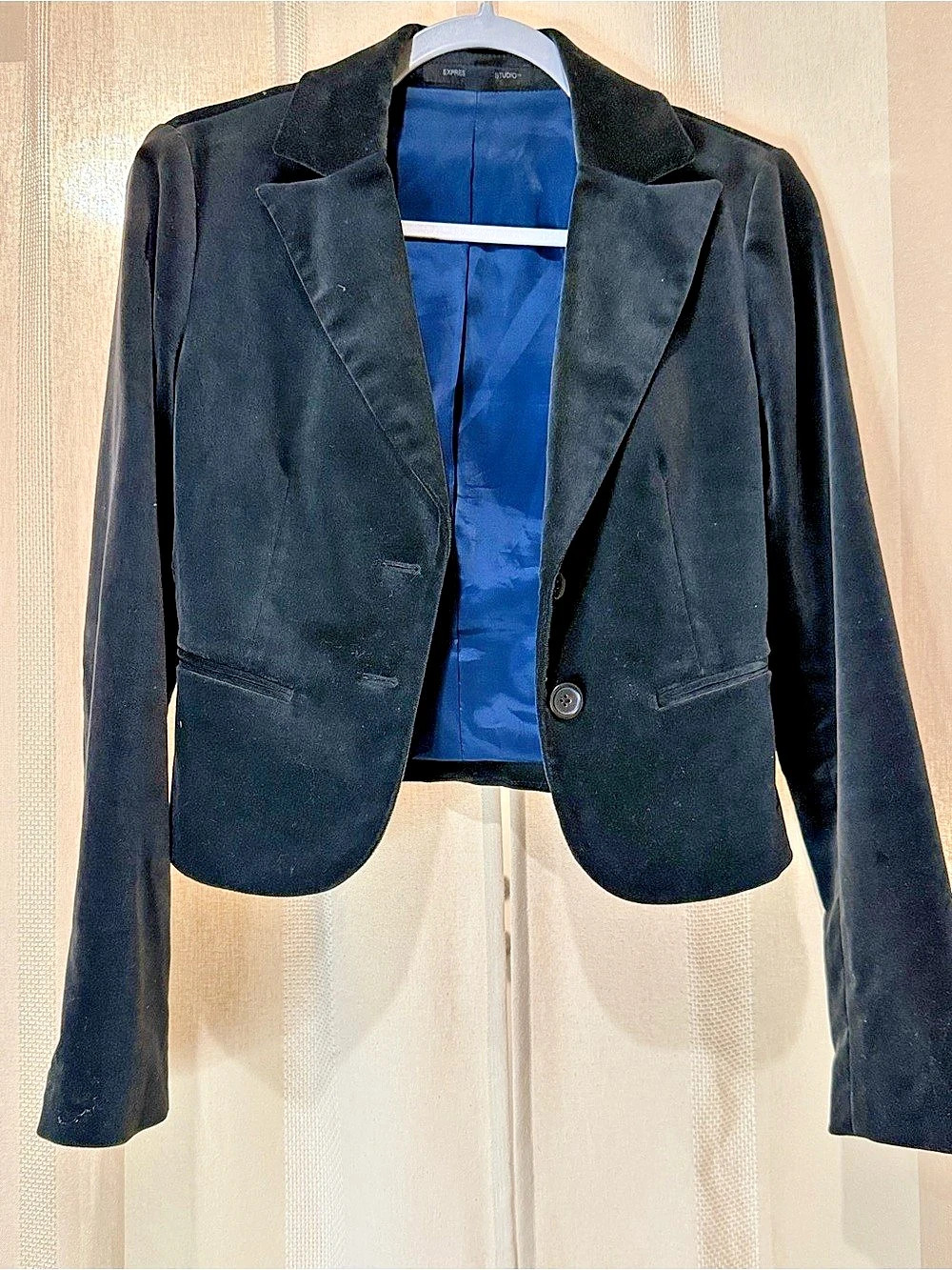 Express Design Studio Black Velvet Blazer Size 0